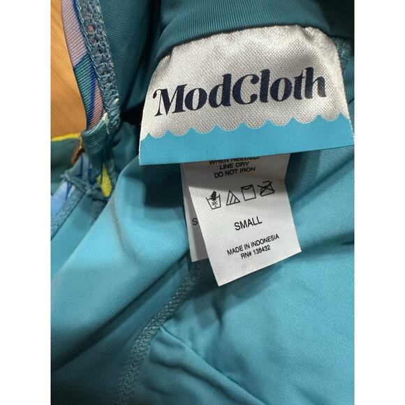 Mod Cloth Tropical Floral One Piece Swim Suit Women Small Resort Beach Trip Fun - Picture 2 of 10